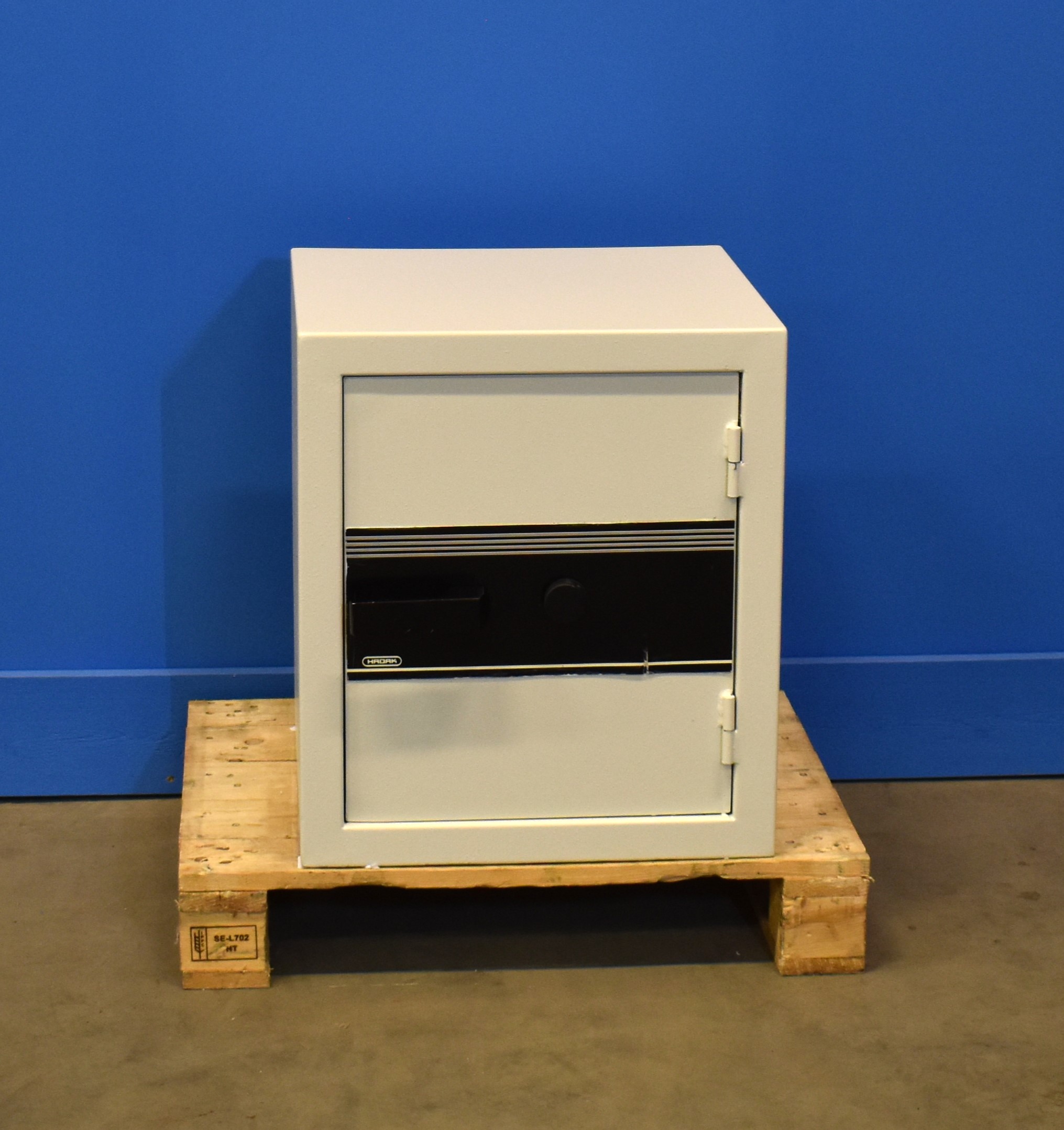 Begagnat kassaskåp Hadak 90000 SS3493 med Stängd dörr