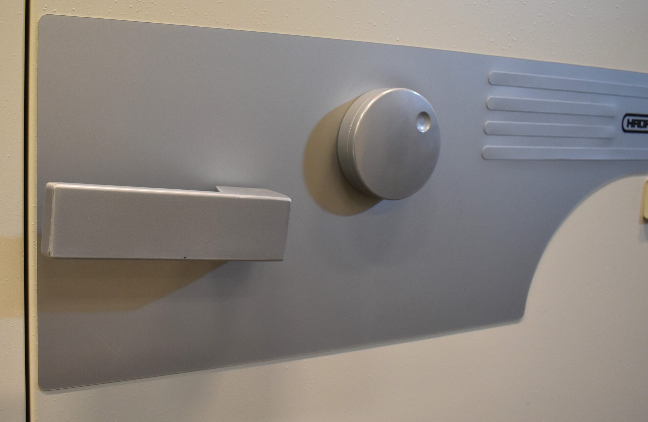 Begagnat Dokumentskåp Hadak P254 med nyckellås