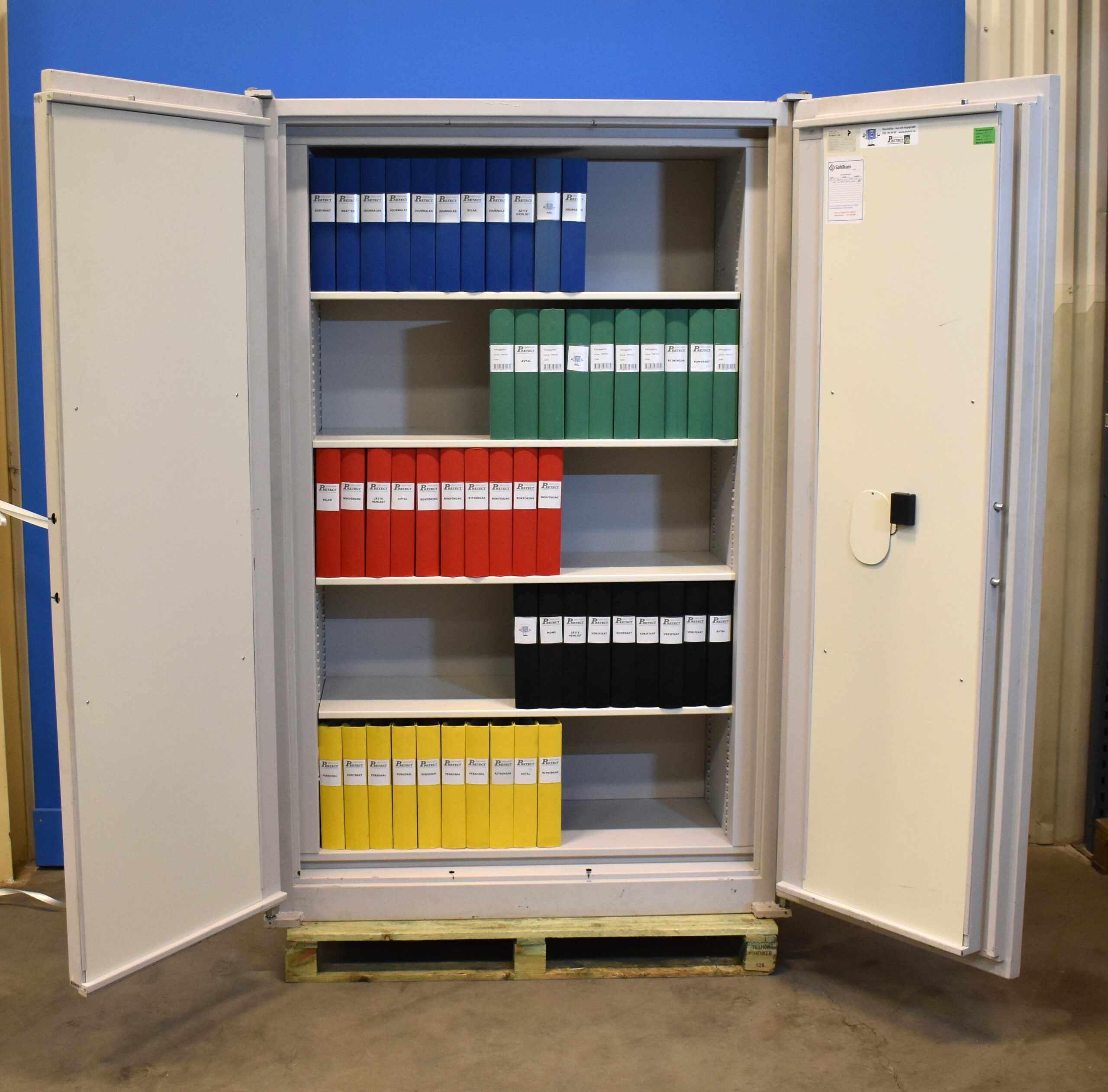 Rosengren Dokumentskåp RDC 173_2 med öppen dörr 2