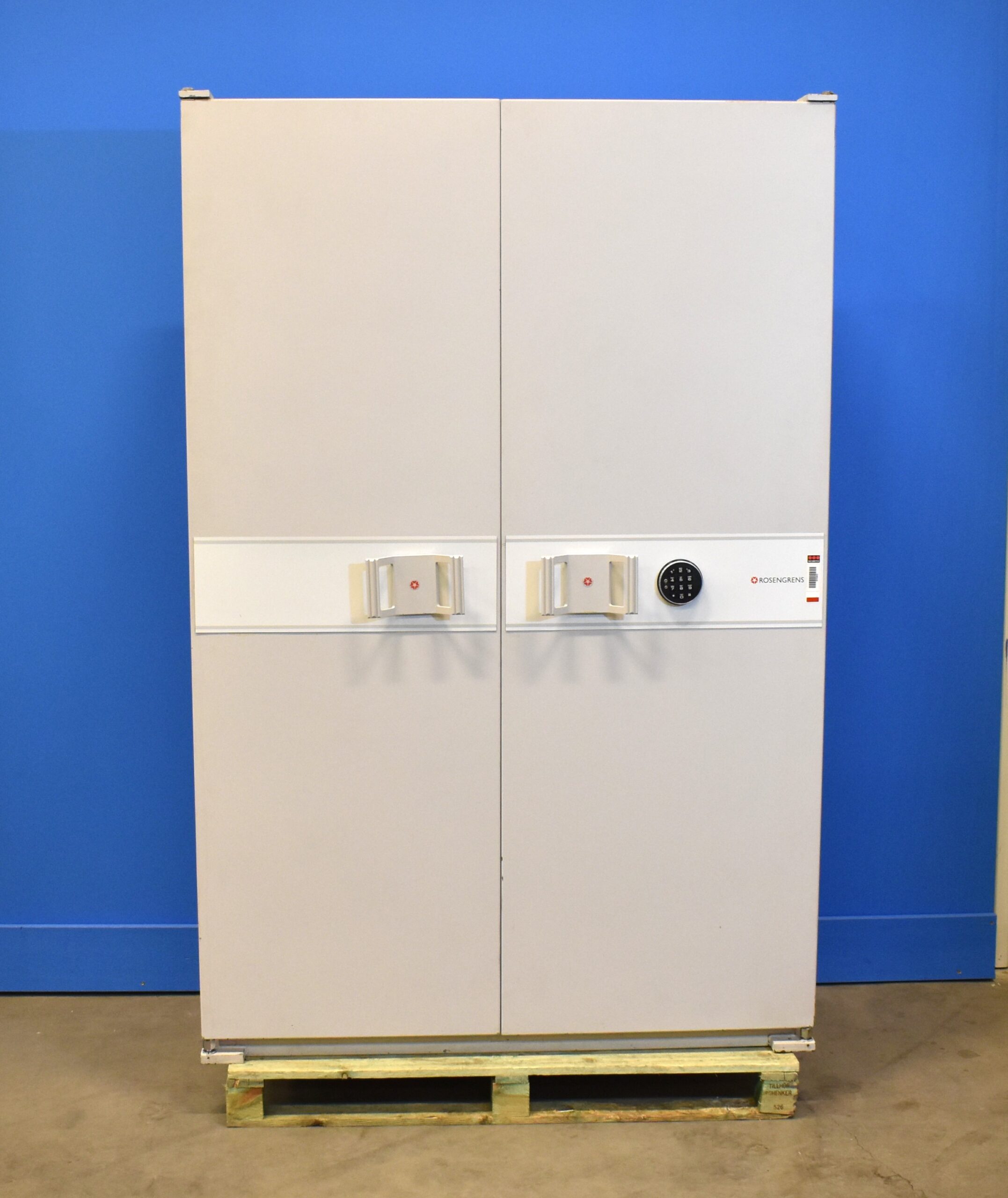 Rosengren Dokumentskåp RDC 173_2 med stängd dörr