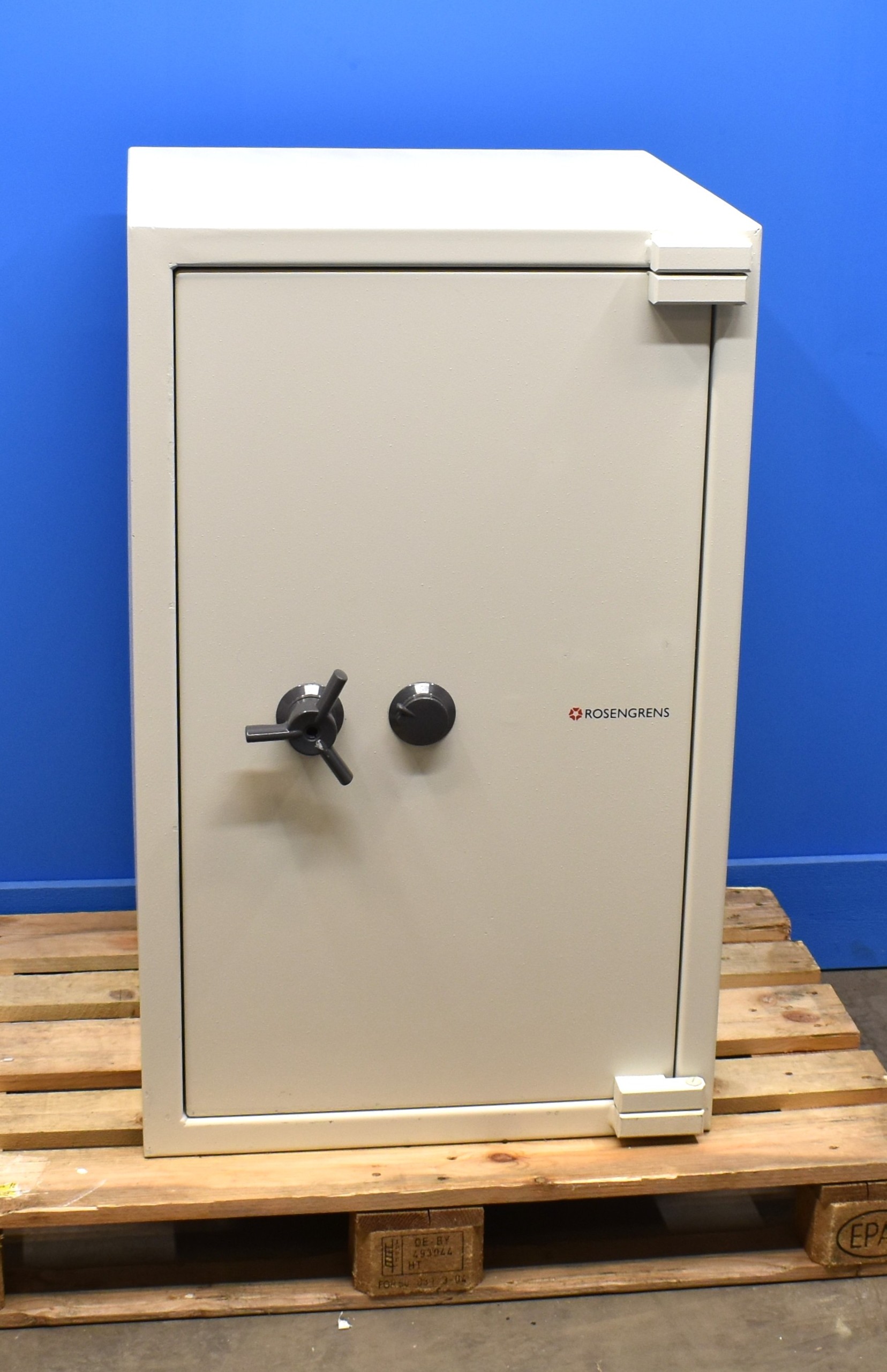 Begagnat Värdeskåp Rosengren Eurocitizen Grade1 LW med stängd dörr