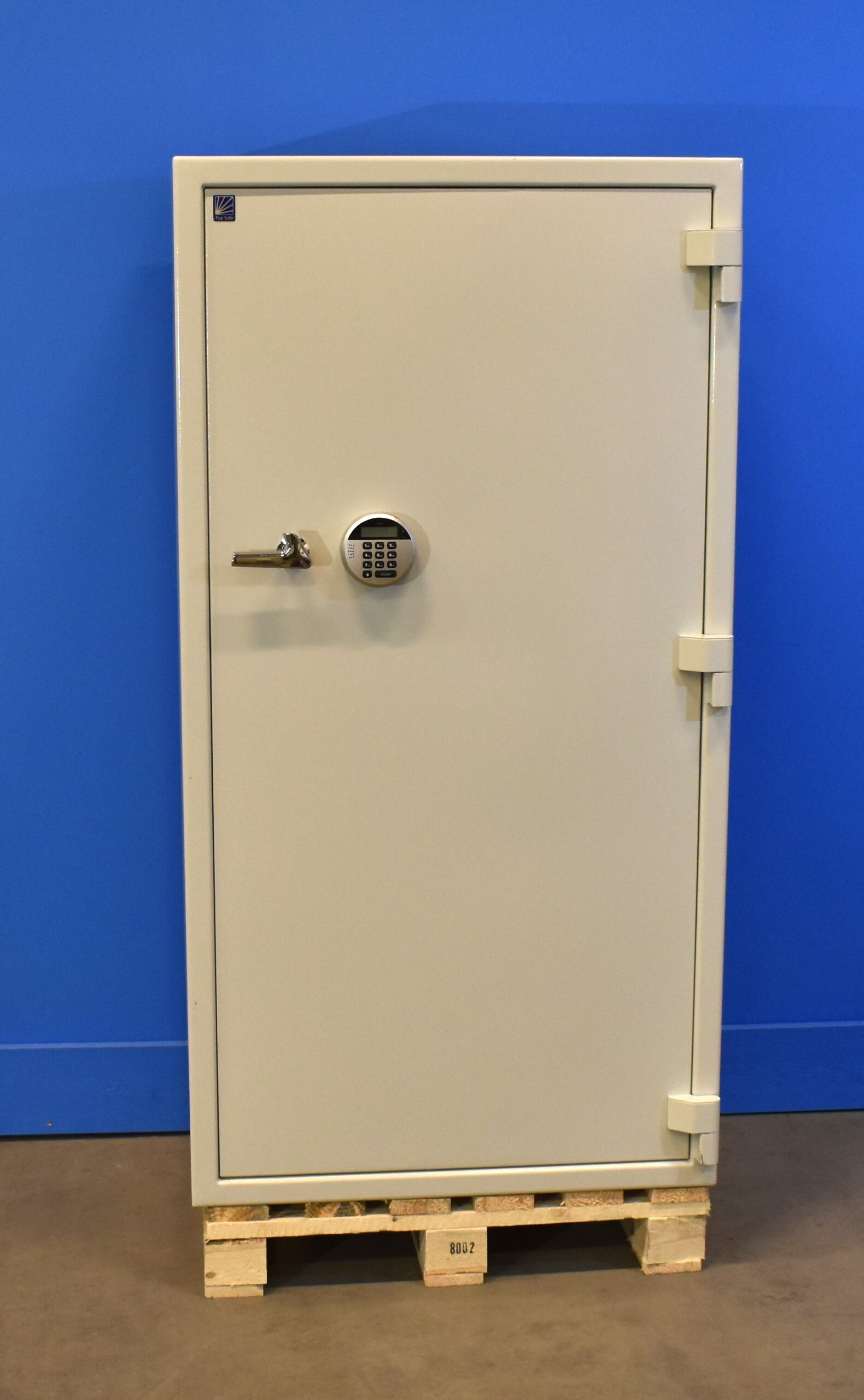 Begagnat Dokumentskåp ES400 med låda med stängd dörr