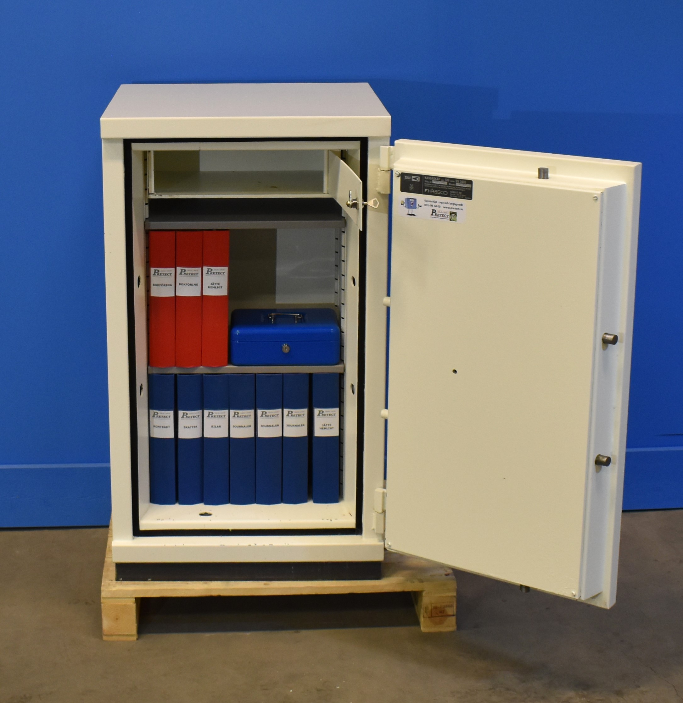 Begagnat Säkerhetsskåp Håbeco K85 SS3493 med nytt elkodlås med öppen dörr 3